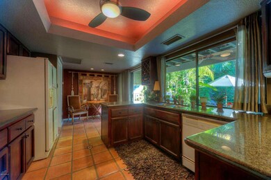 008_Kitchen