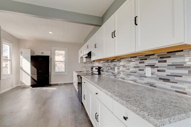 1227 5th Ave SE, Cedar Rapids, IA 52403 - photo 4