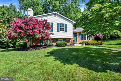 292 Maes Ct, Sykesville, MD 21784 - photo 2