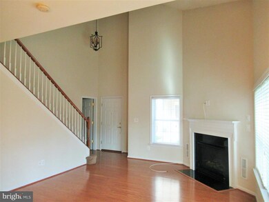 11263 Wortham Crest Cir unit 38, Manassas, VA 20109 - photo 4