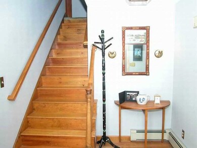 Foyer. Step inside this well...