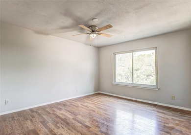 901 E Village Ln, Austin, TX 78758 - photo 6