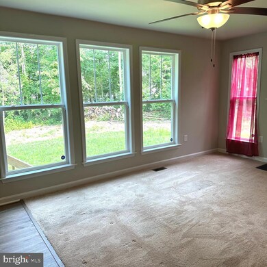 205 Azalea Rd, Colonial Beach, VA 22443 - photo 5