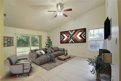 9369 Gettysburg Rd, Boca Raton, FL 33434 - photo 5