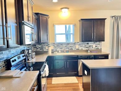 5778 W Commonview Dr, Mc Cordsville, IN 46055 - photo 4