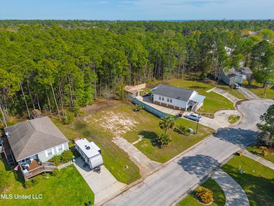814 Deer Trail Lane