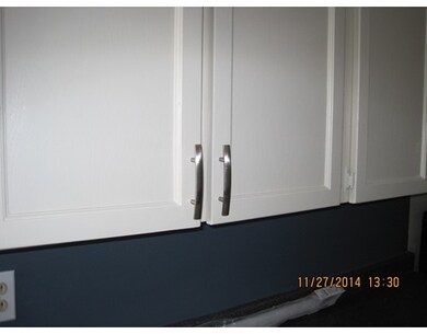 42 Shrewsbury Green Dr unit C, Shrewsbury, MA 01545 - photo 3