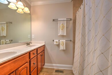 404 E Mountain VIew-9