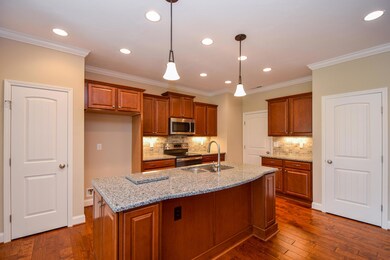 479 Deer Run Cir Salem VA-large-006-3-6-