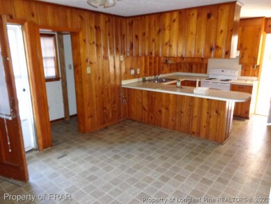 7560 Carrollburg Dr, Fayetteville, NC 28303 - photo 7