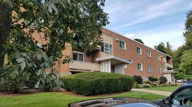 76 Lionel Ave unit C, Waltham, MA 02452 - photo 2