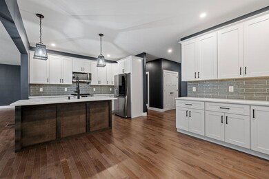 926 New Hampshire 3a, Bow, NH 03304 - photo 6