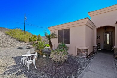 4032 Coral Reef Ln-4