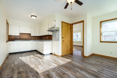 22nd_Ave_N_19_BattleCreek_49015-6