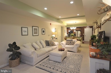 4111 S Four Mile Run Dr unit 104, Arlington, VA 22204 - photo 4