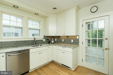 509 Park Ave, Baltimore, MD 21201 - photo 7