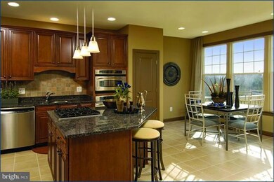 42294 Shoover Square, Chantilly, VA 20152 - photo 2