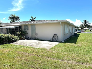 135 South Blvd unit A, Boynton Beach, FL 33435 - photo 4