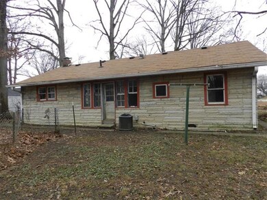 334 S 9th Ave, Beech Grove, IN 46107 - photo 3