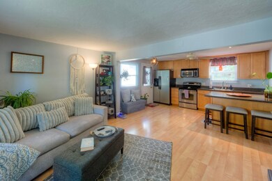 55 Warner Ave, Worcester, MA 01604 - photo 7