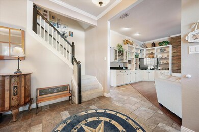 2208 Edgewater Ct, Bedford, TX 76021 - photo 6