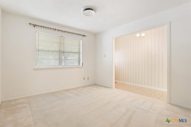 516 Creek St, Copperas Cove, TX 76522 - photo 6