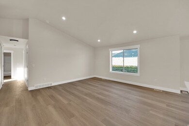 1182 N Berra Blvd, Tooele, UT 84074 - photo 7