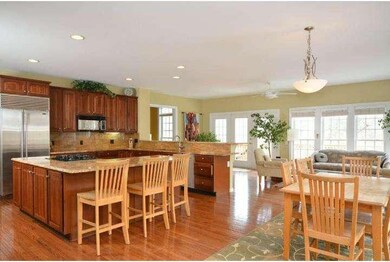 153 Magnolia Dr, Phoenixville, PA 19460 - photo 3