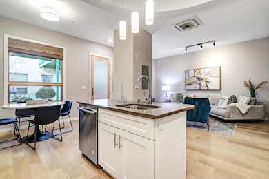 3600 Central Ave SE unit 112, Albuquerque, NM 87108 - photo 6