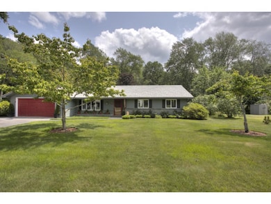 21 Sawmill Rd, Pelham, NH 03076 - photo 2