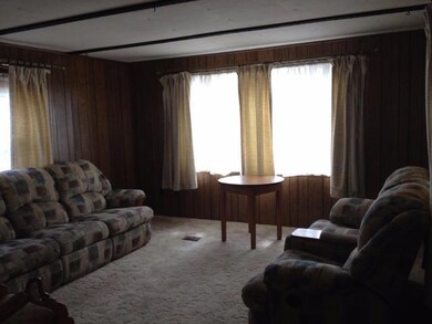 127 Doolittle Ln, West Wareham, MA 02576 - photo 4