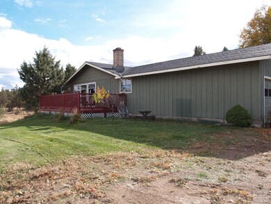 3401 NE 33rd St, Redmond, OR 97756 - photo 5