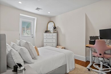165 I St unit 3, Boston, MA 02127 - photo 7