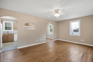 1001 Elm St, Jacksonville, NC 28540 - photo 6