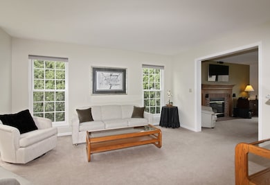 1900 W Downer Place, Aurora, IL 60506 - photo 5