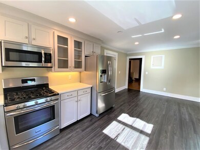 1170 Franklin St unit 1, Stoneham, MA 02180 - photo 3