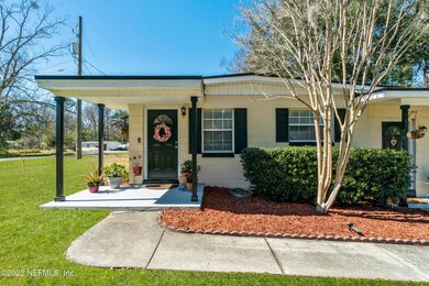 2872 Brackridge Blvd E, Jacksonville, FL 32216 - photo 2