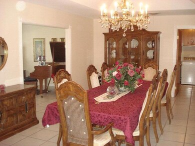 1008 W 3rd St unit 11, Weslaco, TX 78596 - photo 6