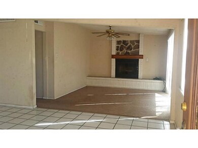 409 Gladys Ave, El Paso, TX 79915 - photo 7