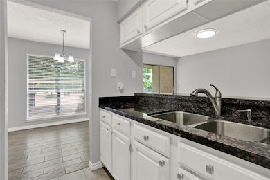 823 W Harwood Rd unit A, Hurst, TX 76054 - photo 4