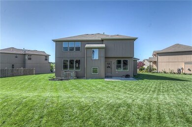 1311 Rock Creek Ct, Lansing, KS 66043 - photo 6