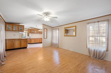 519 E River St unit 121, Orange, MA 01364 - photo 7