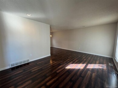1060 S Naples Way, Aurora, CO 80017 - photo 2