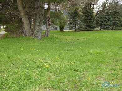 Looking to the North of the property.