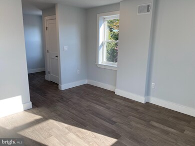 36 Conarroe St, Philadelphia, PA 19127 - photo 4