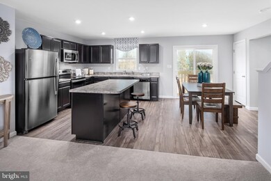 123 Shiningfield Ct, Middle River, MD 21220 - photo 5