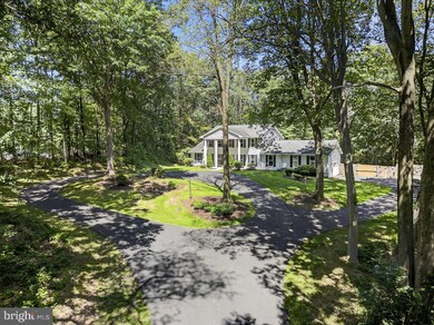 5066 Hill Rd, Mohnton, PA 19540 - photo 4