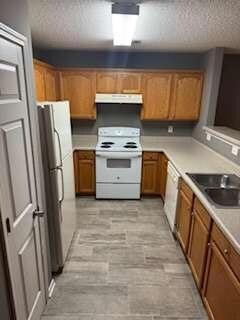 6213 Hickory Lane Cir, Union City, GA 30291 - photo 2