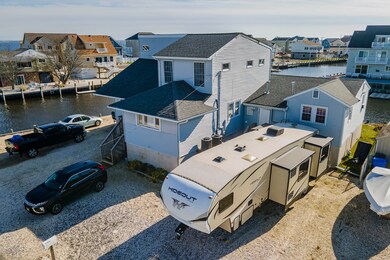 33 Cruiser Ct, Toms River, NJ 08753 - photo 4