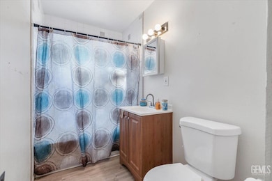 13645 Gilbert St, Edwards, CA 93523 - photo 7